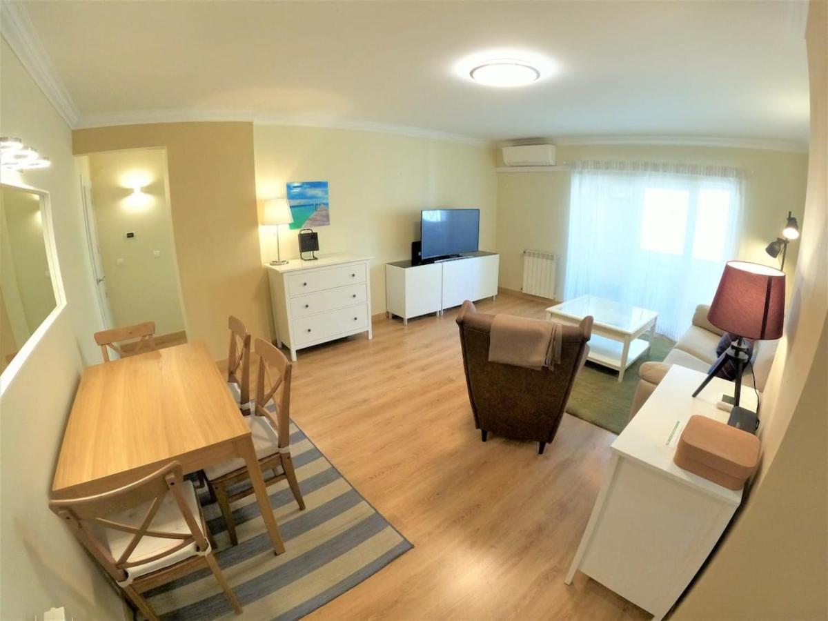Carnaxide Modern T1 Apartment W Balcony In Carnaxide Oeiras Lisbon Kültér fotó