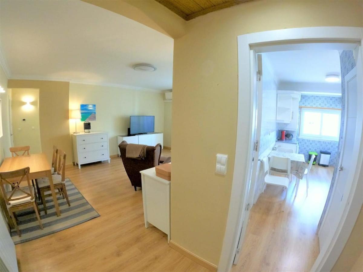 Carnaxide Modern T1 Apartment W Balcony In Carnaxide Oeiras Lisbon Kültér fotó